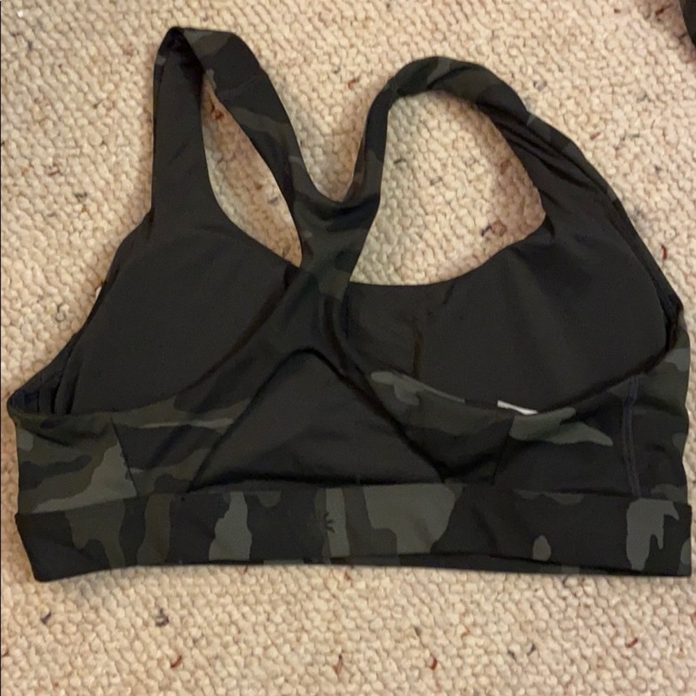Athleta D-DD Ultimate Printed Bra in Supersonic - Picture 5 of 6